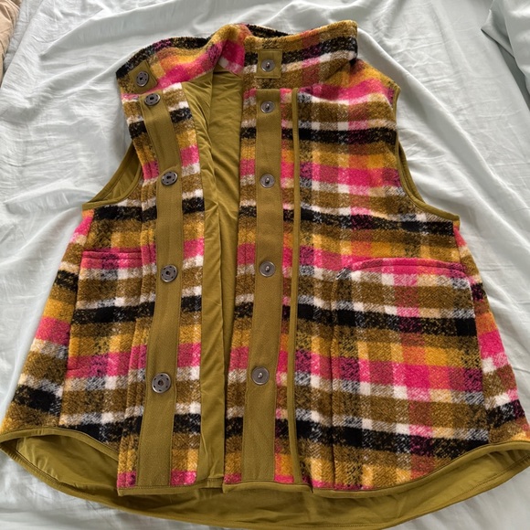 Free People Wrapped Up Blanket Vest Size XS NWOT - Picture 8 of 11